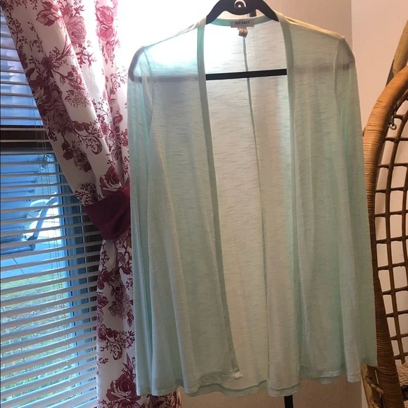 Old Navy Sheer cardigan - Picture 3 of 4